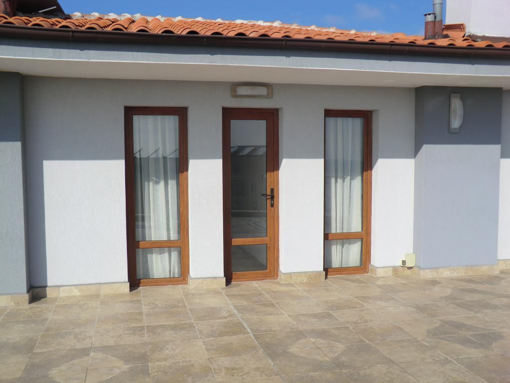 Guest House Petrovi Ravda Dış mekan fotoğraf