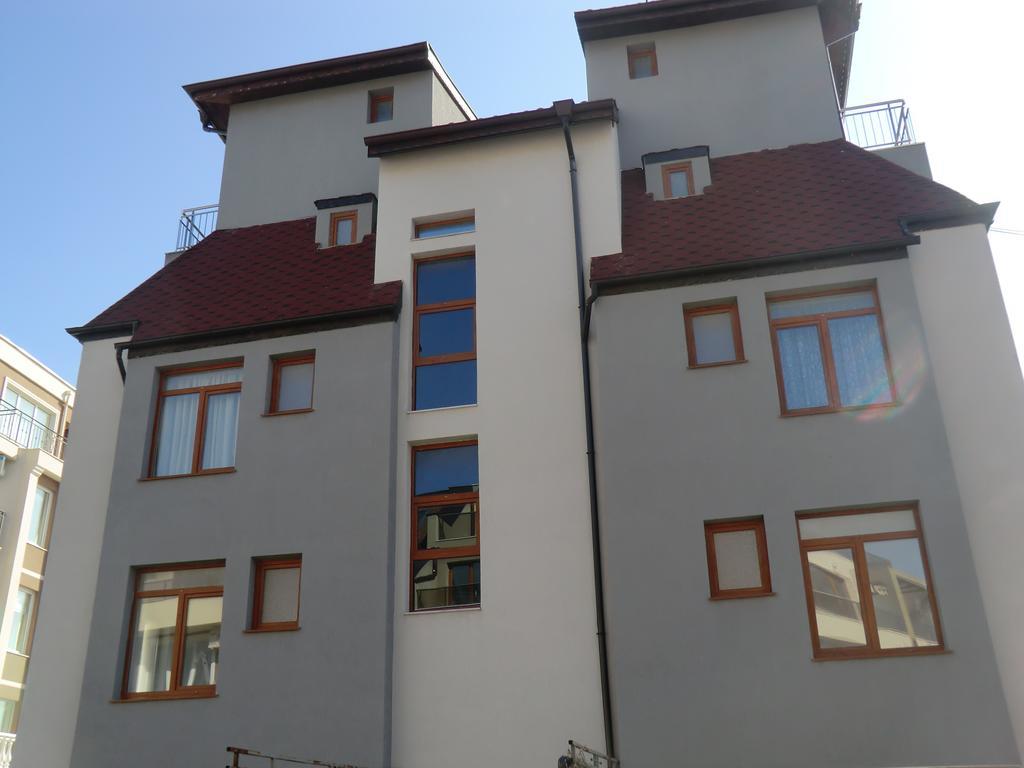 Guest House Petrovi Ravda Dış mekan fotoğraf